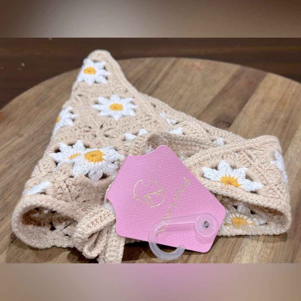 New- Pink Linen - Crochet Bandana Floral  Pattern / Beige